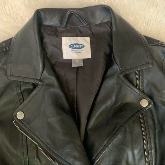 XS Old Navy Vegan Faux Leather Zip up Black Jacket - Picture 2 of 14